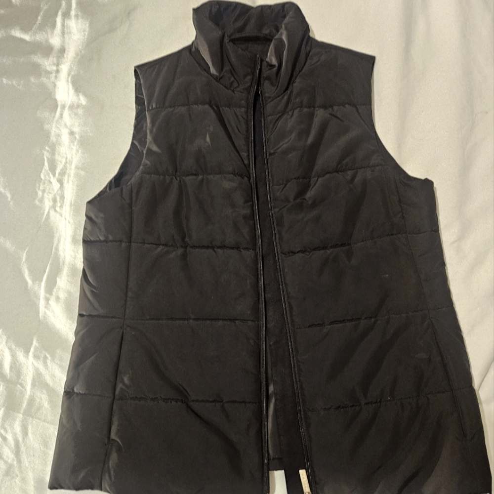 Michael Kors Black Puffer Vest womans